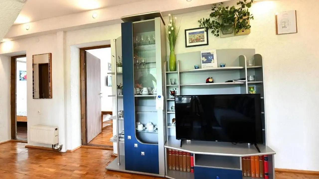 Geheel vakantieappartement, Ferienwohnung für 4 Personen (63 m²) in Rakovica in Rakovica, Karlovac region