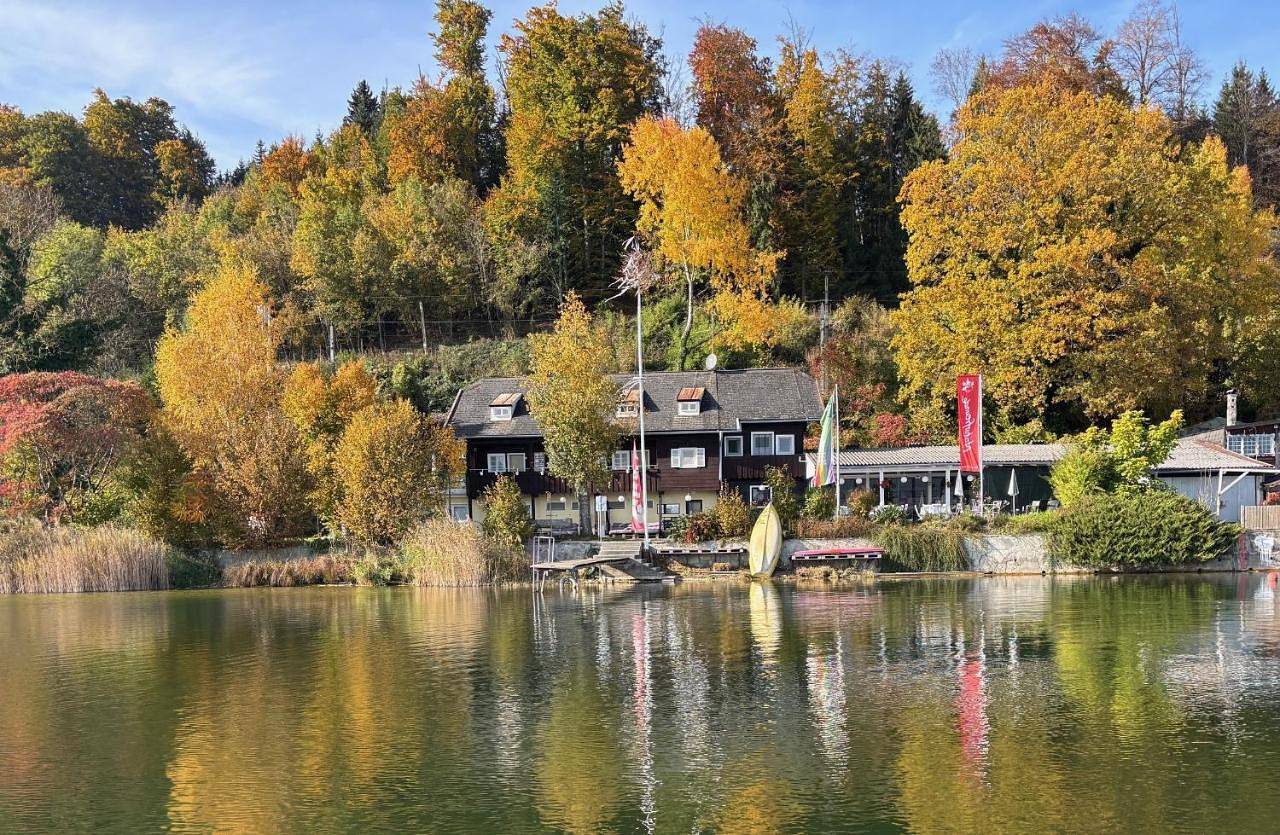 Naturfreundehaus Wallersee in Seekirchen am Wallersee, Bezirk Salzburg-Umgebung