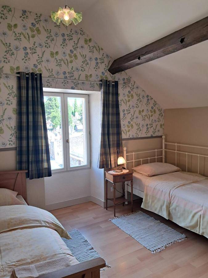 Chambre d’hôte pour 2 personnes, avec jardin et terrasse, animaux acceptés