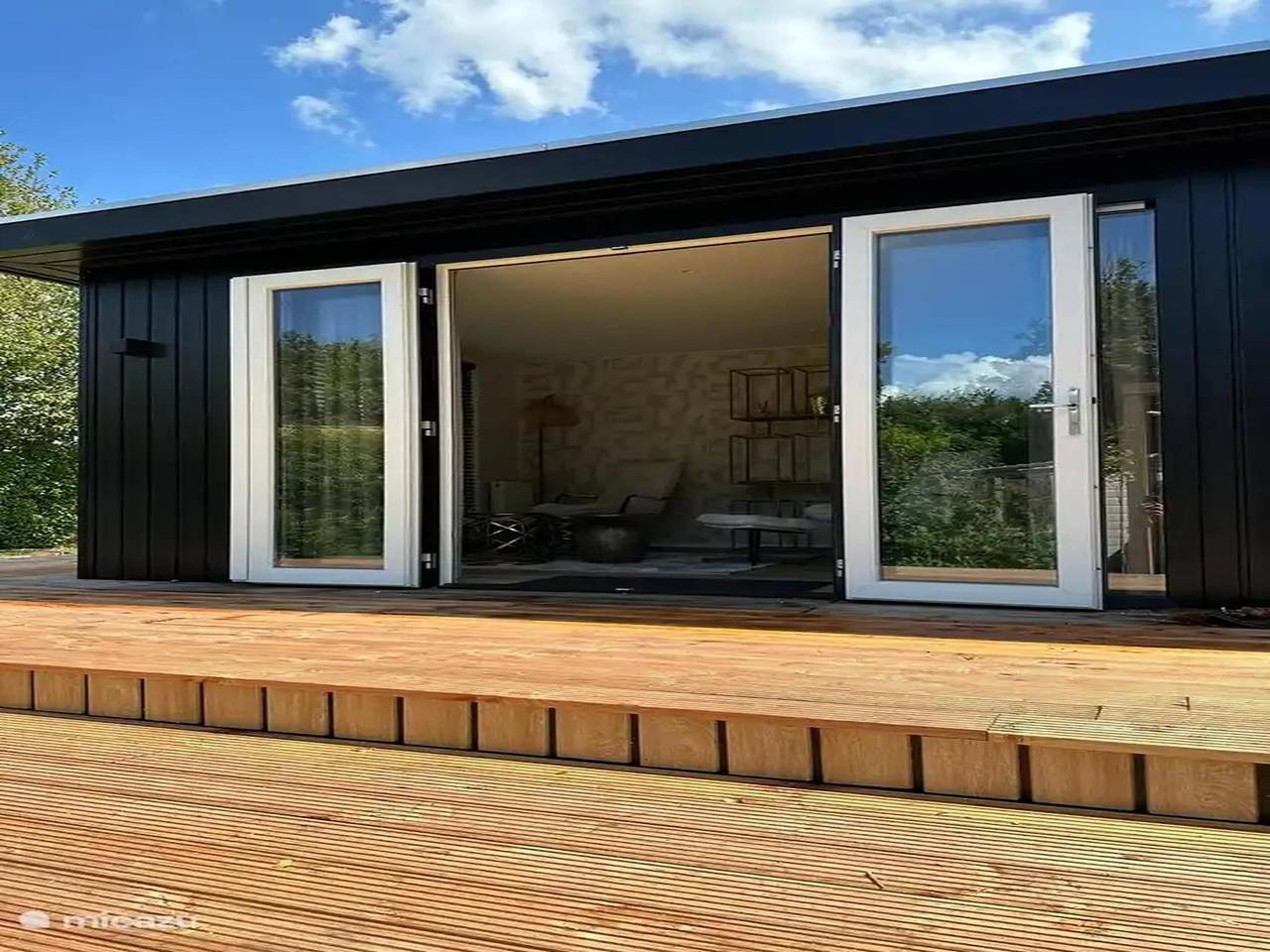 Chalet de Blauwe Regen met Zonneterras in Hardenberg, Regio Zwolle