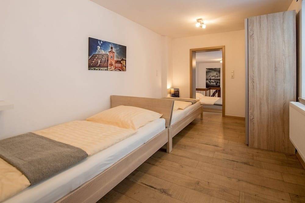 Appartement entier, Au milieu du centre! Maison de vacances avec jardin et Wi-Fi in Regensburg, Bavière Orientale