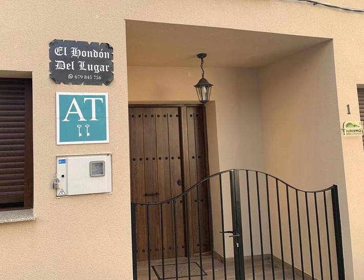 Casa rural para 6 personas, con jardín y vistas en Sierra de Gata - 2