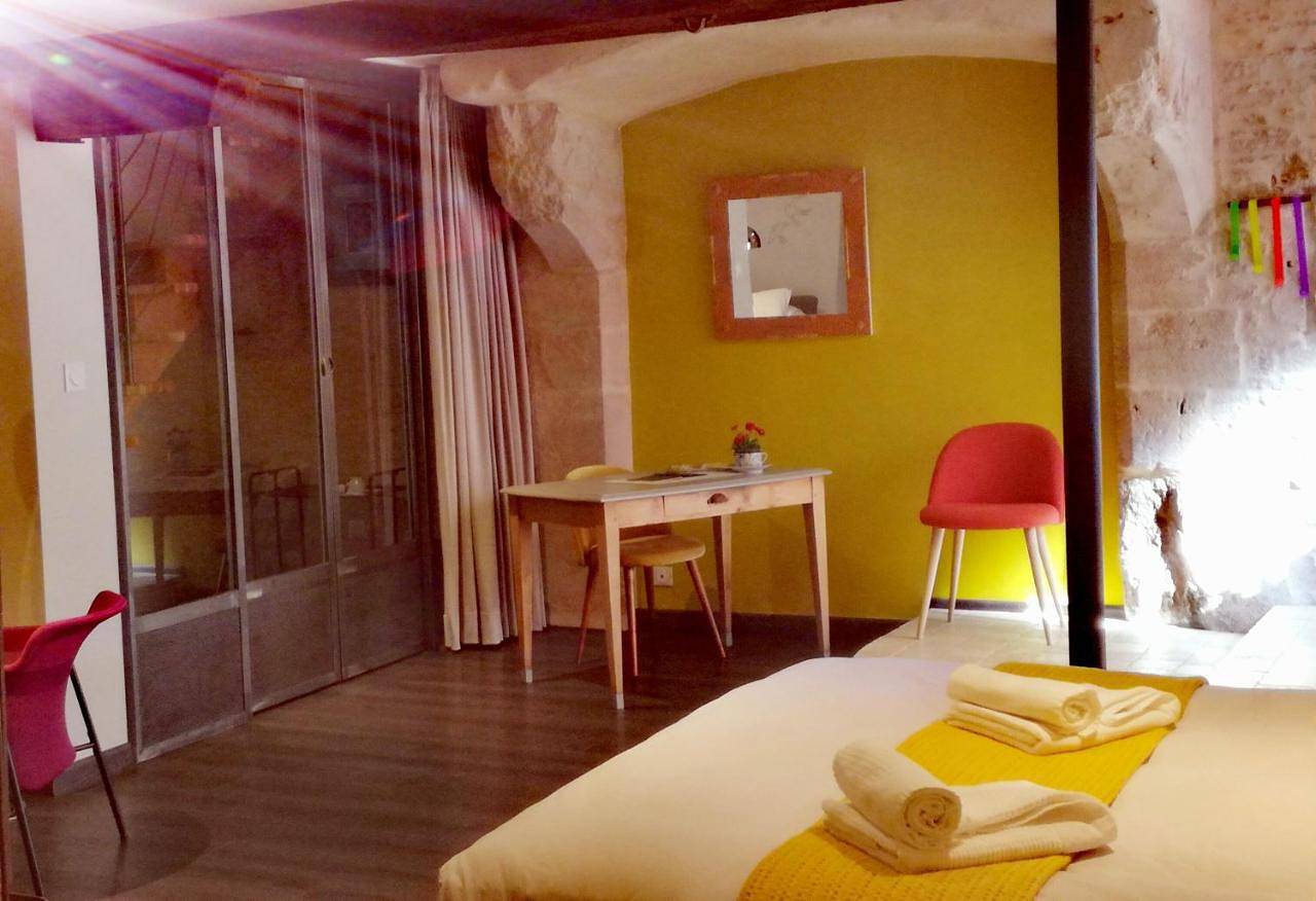 Double Room with Private Bathroom in Savigny-lès-Beaune, Région de Beaune