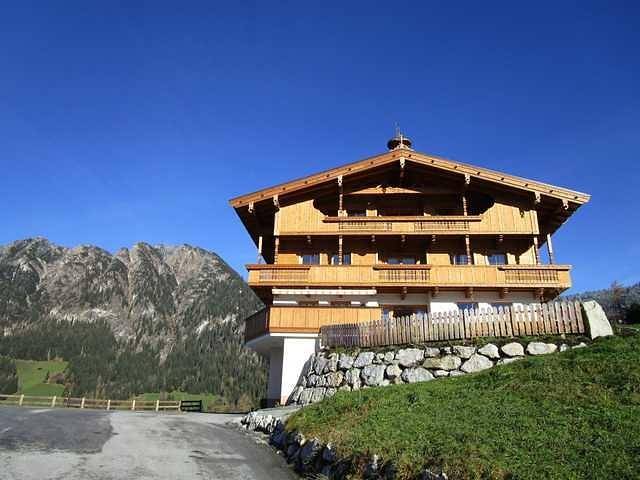 Bauernhof für 8 Personen, mit Balkon und Garten sowie Ausblick in Alpbach