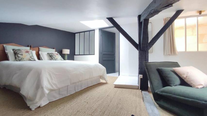 Gîte pour 2 personnes, avec vue et terrasse à Fronsac - 3