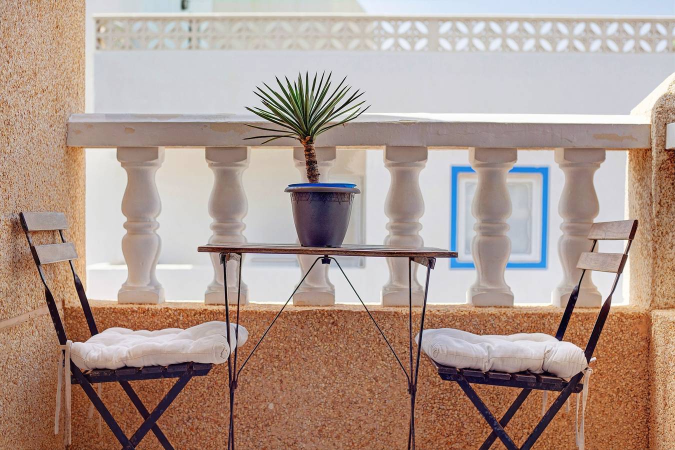 Appartamento intero, Casa vacanze "Casa Leon" con vista mare, balcone e Wi-Fi in Puerto de Corralejo, La Oliva