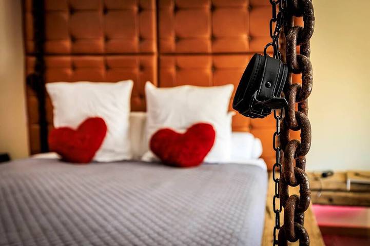 Gîte pour 2 personnes, avec sauna et jacuzzi dans Carspach - 2