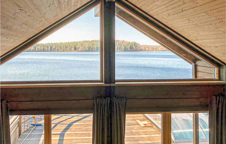 Ferienhaus für 8 Personen mit Pool in Borås, Västergötland