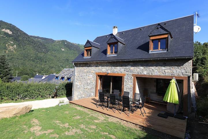 Gîte pour 12 personnes à Armenteule