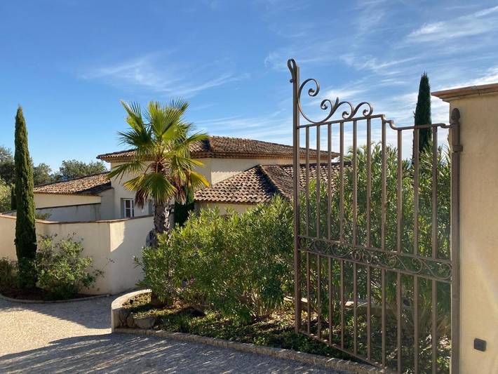 Chambre d’hôte pour 2 personnes, avec jardin ainsi que vue et piscine à Grimaud - 4