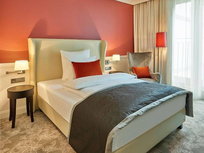 Hôtel pour 2 personnes, avec vue et jardin, animaux acceptés à Oberursel - 2