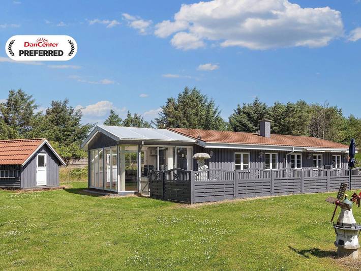 Ferienhaus für 6 Personen, mit Whirlpool und Garten sowie Terrasse, kinderfreundlich in Nr. Lyngby