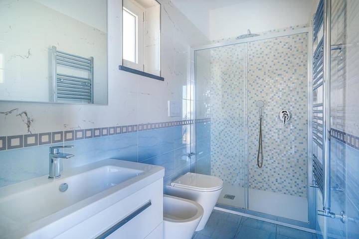 Chambre d’hôte pour 9 personnes, avec jardin ainsi que piscine et jacuzzi à Sorrento - 2