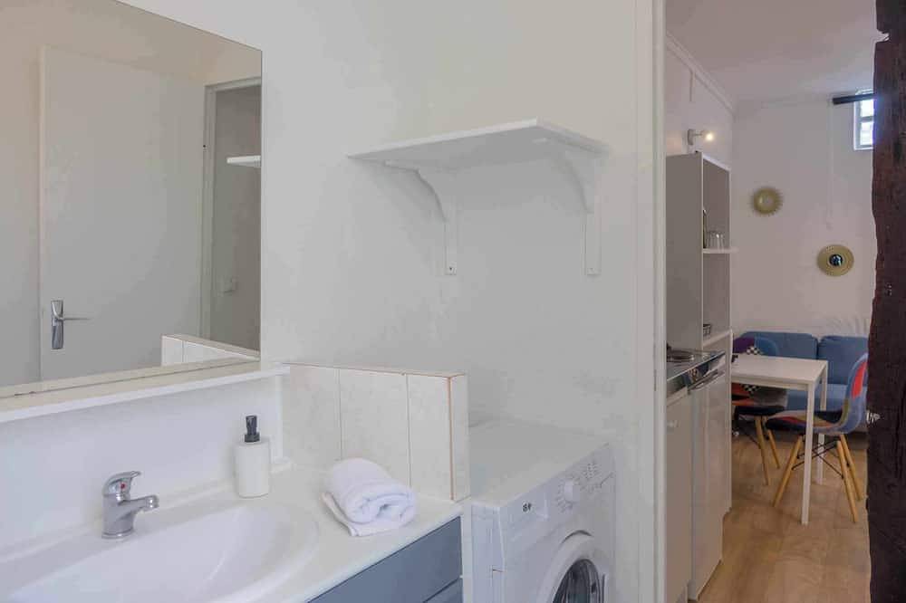 Appartement entier, Petit studio en centre-ville in Orléans, Vallée de la Loire