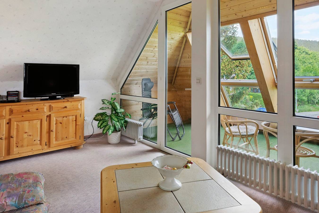 Ganze Wohnung, Apartment 'Ferienwohnung Jungfrau' mit Gemeinschaftsgarten, Balkon und Wlan in Saig (Lenzkirch), Lenzkirch