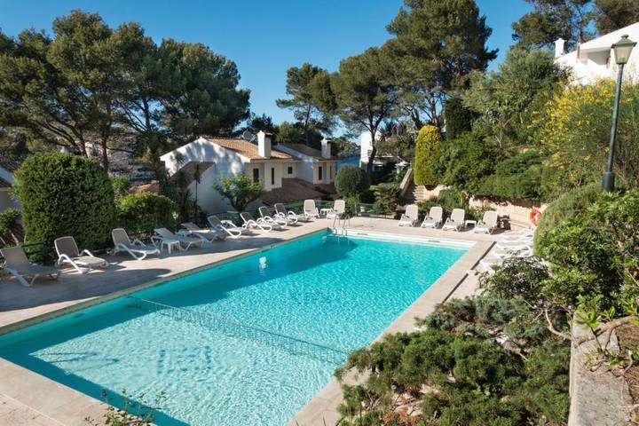 Location de vacances pour 7 personnes, avec balcon et jardin à Cala Sant Vicenc - 2