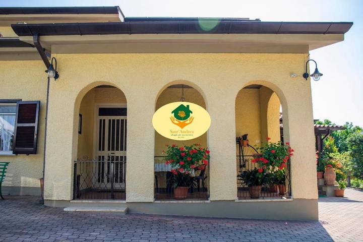 Casa vacanza per 4 persone, con Giardino e Piscina a Lariano