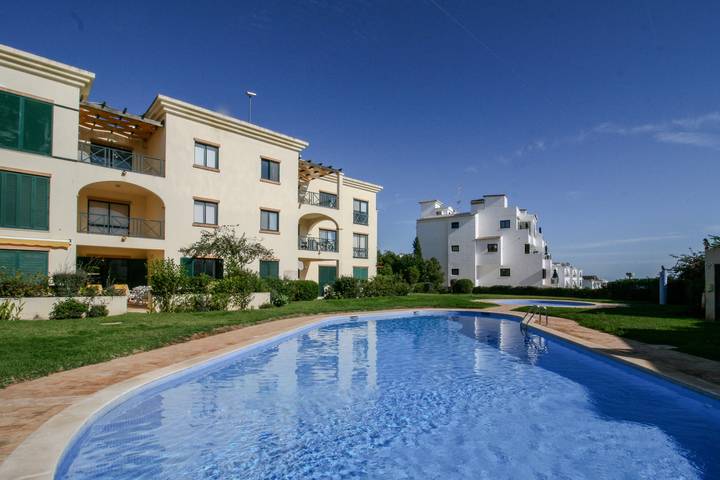 Vakantieappartement voor 4 personen, met terras en zwembad in Albufeira