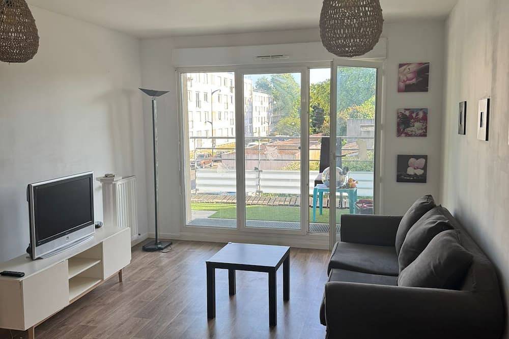 Apartamento entero, Quiet apartment in a very well-located residence in Chilly-Mazarin, Essonne