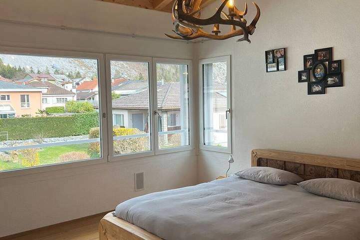 Brand New Open Concept Whole House in Plessur Alpen