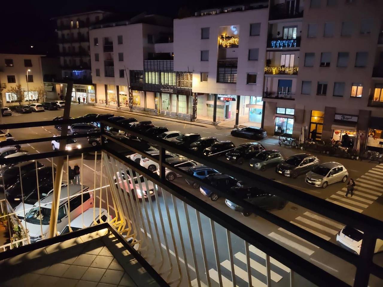 Ganze Wohnung, Apartment 'Isabella' mit Balkon, Wlan und Klimaanlage in Intra (Verbania), Comune di Verbania