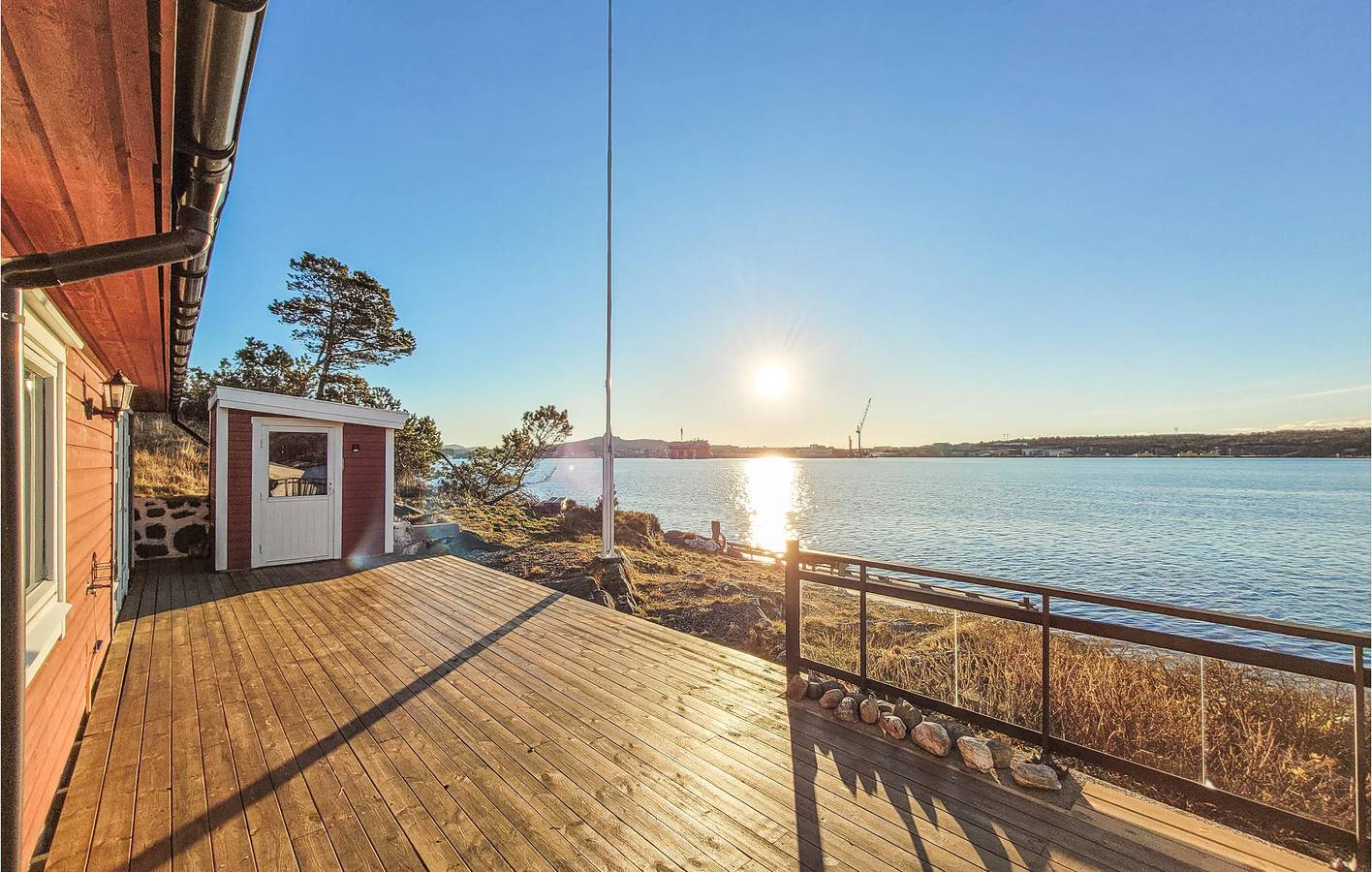 Ferienhaus für 10 Personen mit Terrasse in Fjell