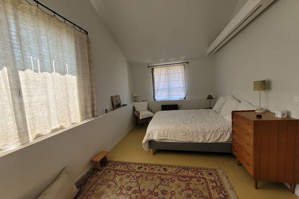 Maison de Charme Avec Jardin, Vieux Coutainville in Agon-Coutainville, Coutances