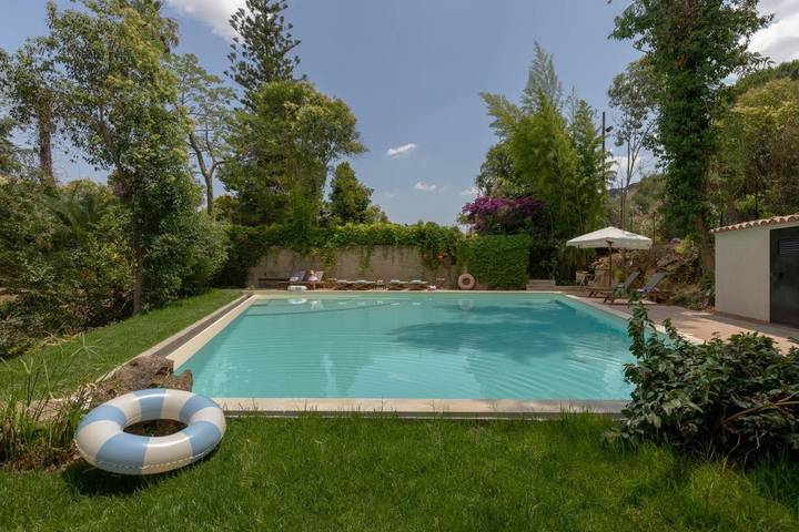 Ferienhaus für 10 Personen, mit Balkon und Terrasse sowie Garten und Pool in Grammichele