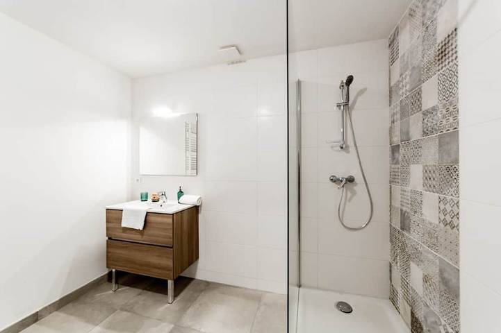 Gîte pour 2 personnes à Charbonnières-les-Bains - 2