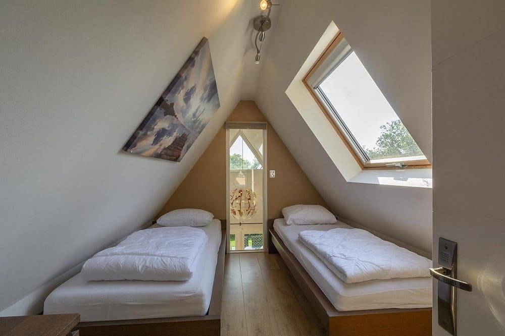 Attraktiv eingerichtete, freistehende Villa für 8 Personen mit einem schönen großen Garten! in Groote Keeten, Noord-Holland - Nordseeküste