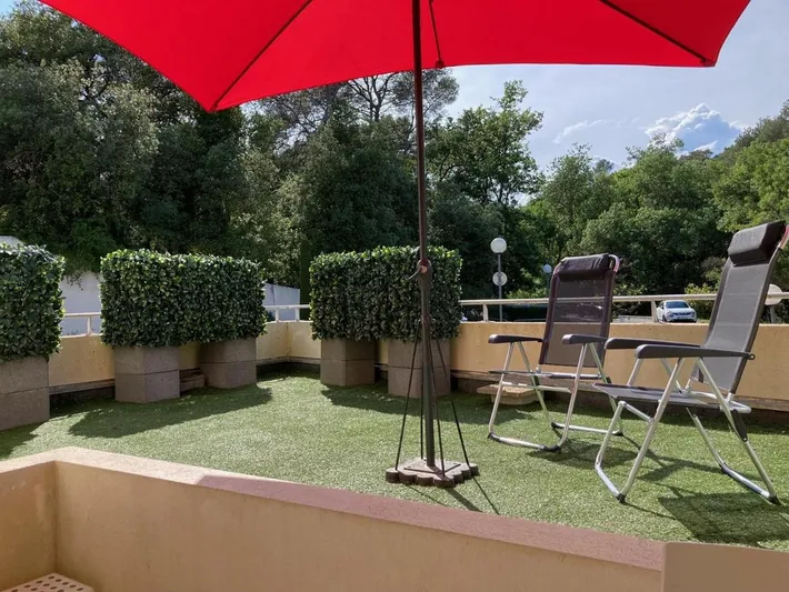 Apartamento de vacaciones para 4 personas, con terraza y piscina - 1