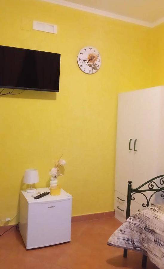 Location de vacances pour 3 personnes, avec terrasse ainsi que vue et jardin à Barletta - 4