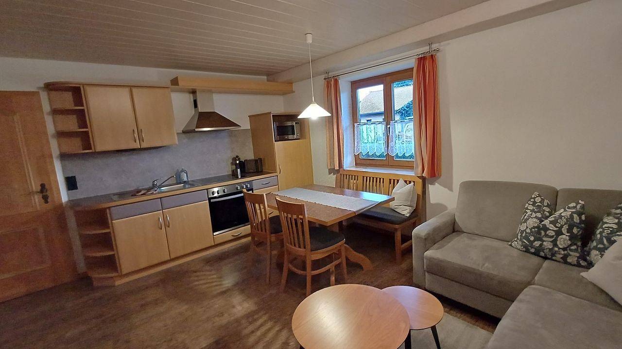 Ganze Ferienwohnung, Ferienwohnung für 3 Personen (39 m²) in Rettenberg in Rettenberg, Bayerisch Schwaben