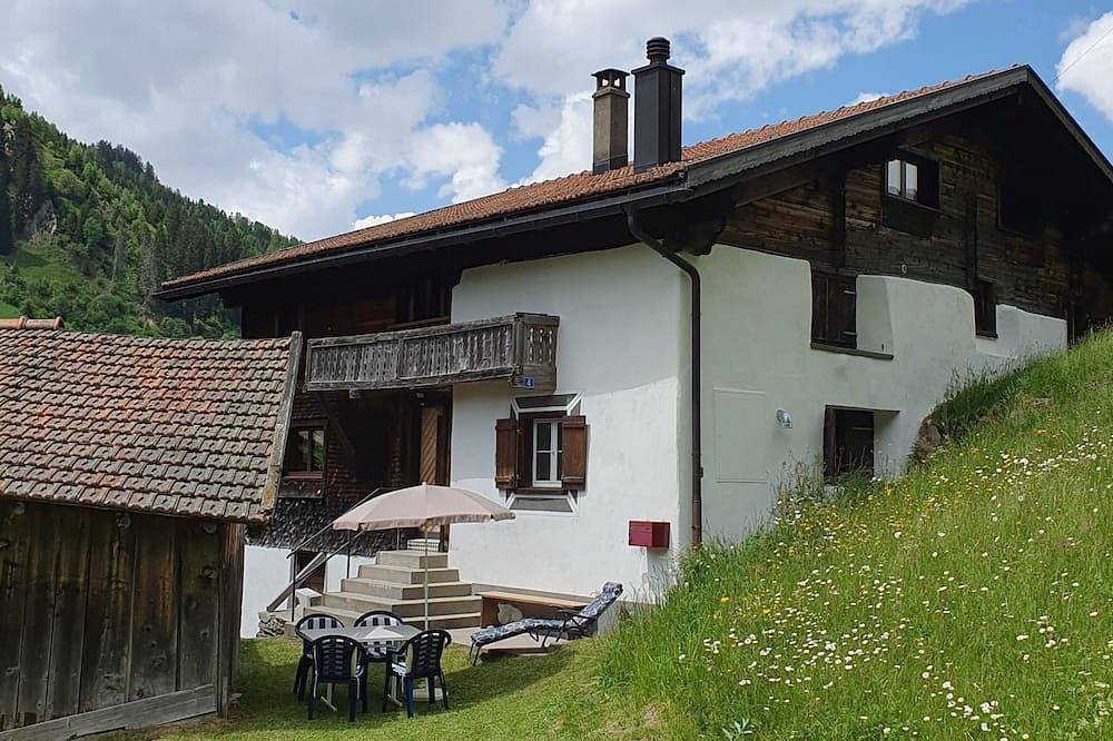 Ganze Wohnung, Casa Crest Giger, (Platta/Curaglia), 5005 in Platta, Medel (Lucmagn)