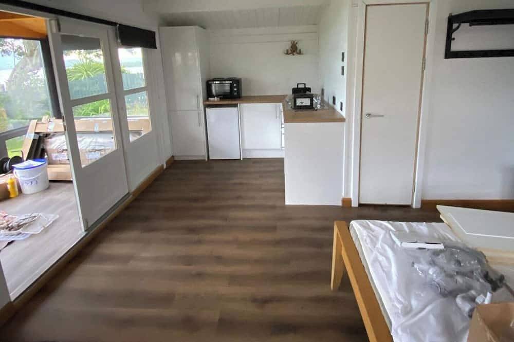 Lochside-1Bed-Pet Friendly-Amazing views in Loch Lomond, Argyll & Bute
