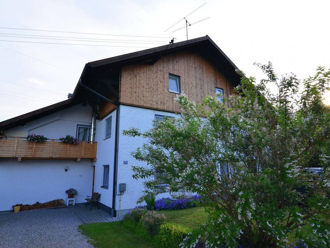 Ganze Wohnung, Ferienwohnung für 4 Personen mit Garten in Lechbruck, Lechbruck am See