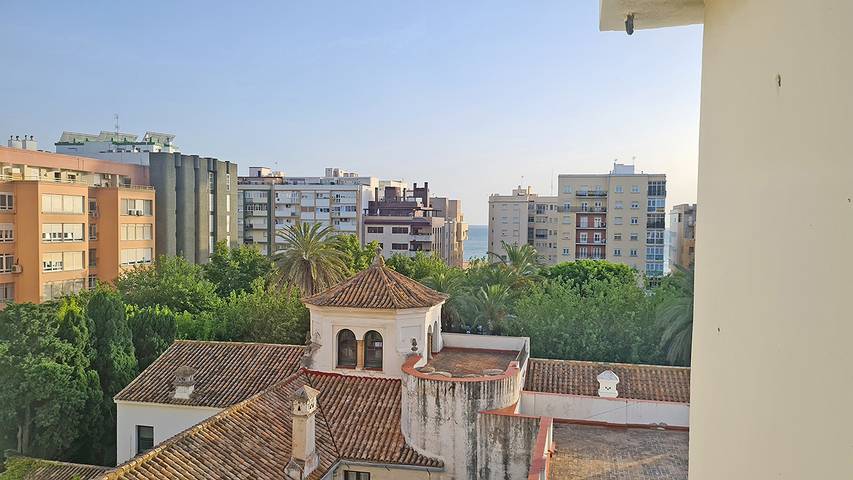 Ferienwohnung für 6 Personen, mit Terrasse, kinderfreundlich in Cádiz - 4