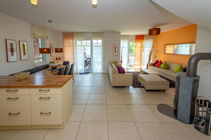 Villa für 6 Personen, mit Sauna und Ausblick sowie Garten auf Rügen