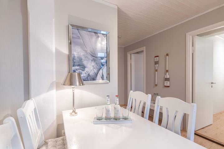 Ganze Ferienwohnung, Landhaus am Meer - Whg. 4 Rungholtsand in Nordfriesische Inseln (Schleswig-Holstein) (Schleswig-Holstein), Utersum