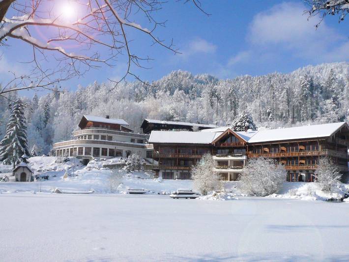 Hotel für 2 Personen, mit Balkon und Whirlpool sowie Garten und Pool in Oberaudorf