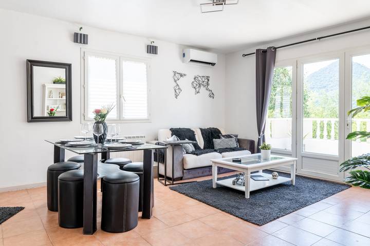 Ganze Wohnung, Ferienwohnung für 4 Personen mit Garten in Frejus, Mittelmeerküste (Frankreich)
