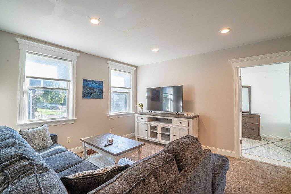 Ganze Wohnung, Downtown Extended Stay ~ Try Purple Mattress Brand - Middlesex County in South Plainfield, New Jersey