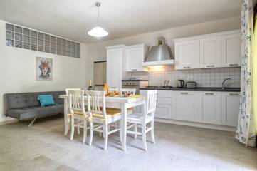 Appartamento per 5 Persone in Lu Bagnu, Castelsardo, Foto 4