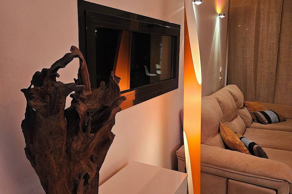 Luxus Chalet: privater Pool, strandnah, W-Lan incl., ruhige Lage, Ort fußläufig in Cala Anguila, Manacor