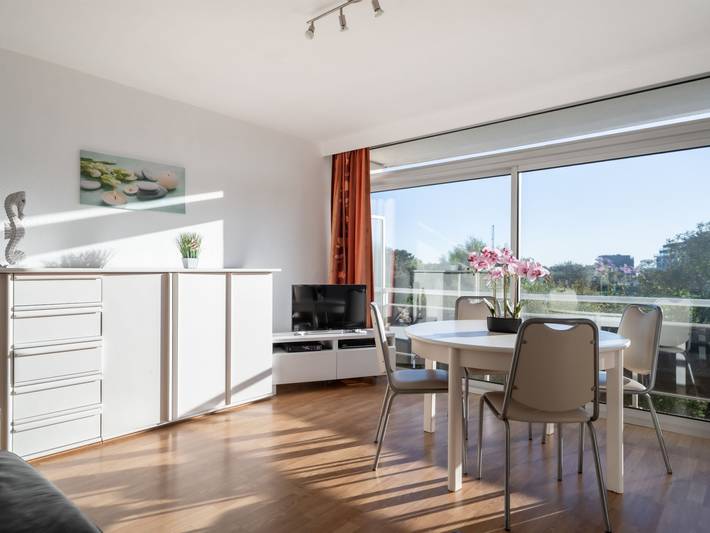 Location de vacances pour 4 personnes, avec balcon en Mer du Nord (Belgique)