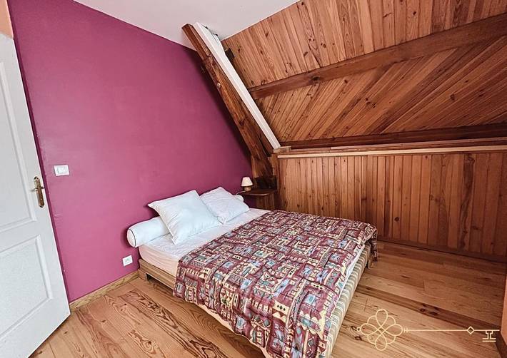 Location de vacances pour 10 personnes, avec terrasse ainsi que vue et jardin, animaux acceptés à Gère-Bélesten - 3