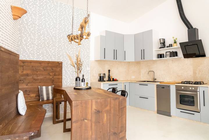 Ferienhaus für 6 Personen, mit Terrasse und Garten
