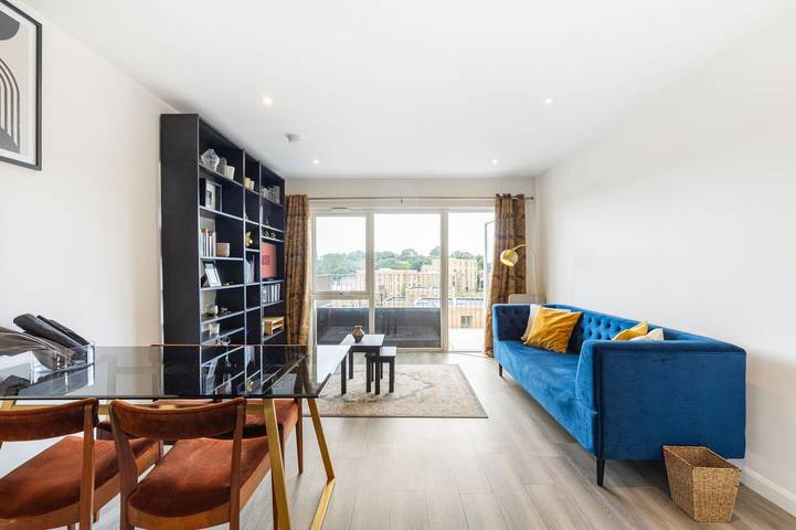 Ganze Wohnung, Ferienwohnung für 2 Personen mit Balkon in London, Südostengland