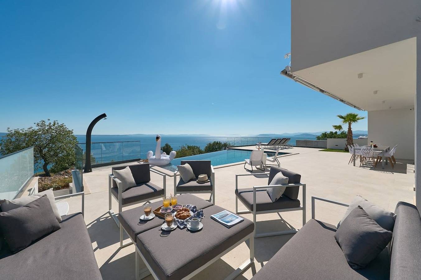 Villa für 10 Personen mit Terrasse in Podstrana, Split-Dalmatien