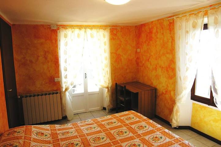 Ferienwohnung für 6 Personen, mit Terrasse in Santa Maria Rezzonico - 3